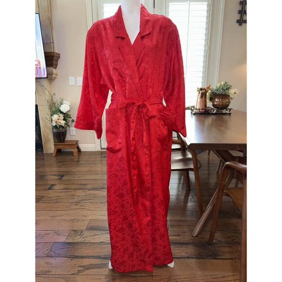 VTG Victoria’s Secret Red Floral Satin Robe M/L Korea Silky Wrap Belted Lounge - Picture 1 of 11